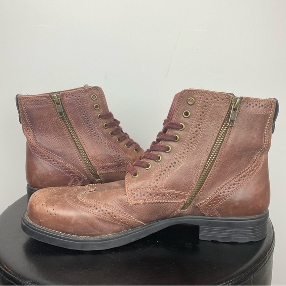 RUDSAK Other - Rudsak • leather wingtip ankle boot